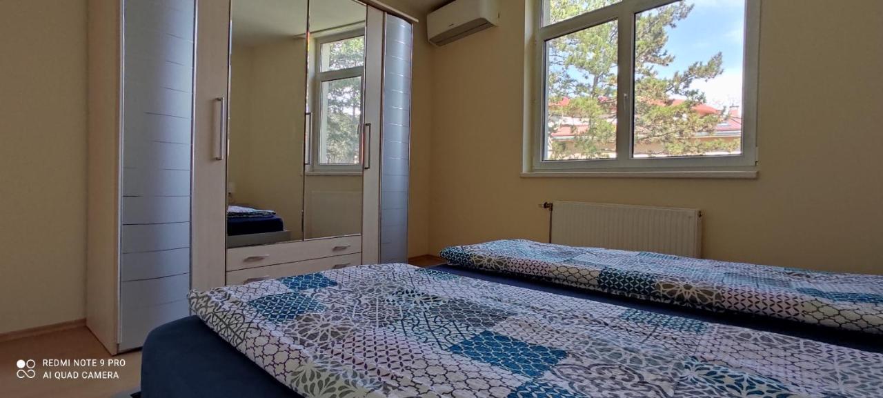Onebeach Apartman Siófok Esterno foto