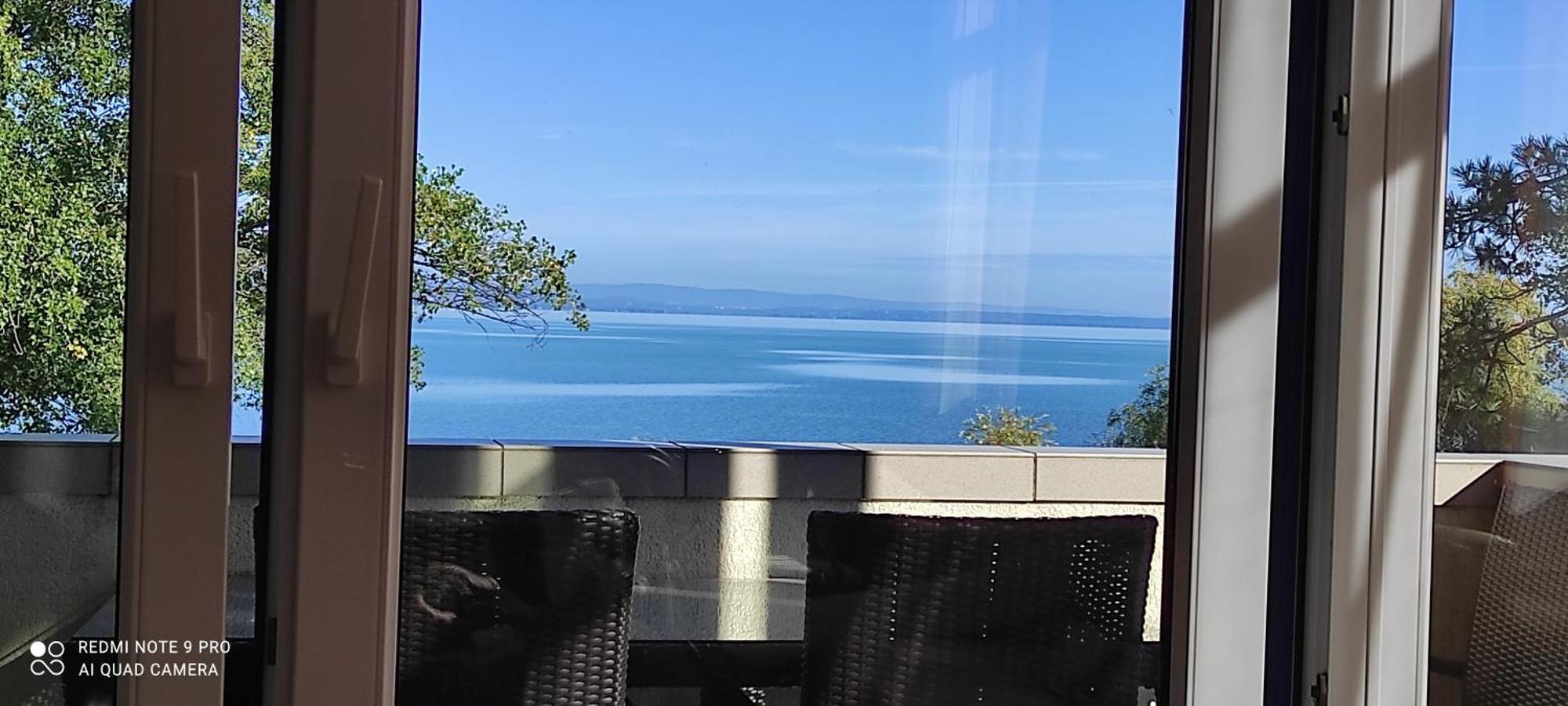 Onebeach Apartman Siófok Esterno foto